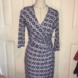 Laundry faux wrap dress, size 6, Navy & White